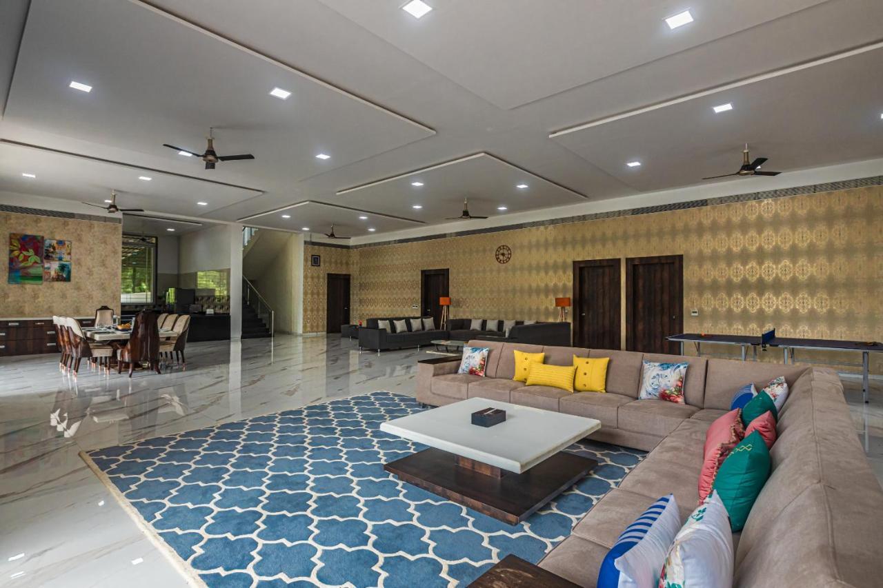 Saffronstays Odyssey, Karjat - 10 Acres Pet-Friendly Estate With Swimming Pool Chinchavli Kültér fotó